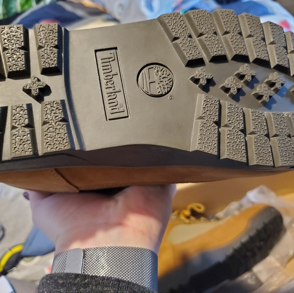 Timberlands - Picture 3 of 4